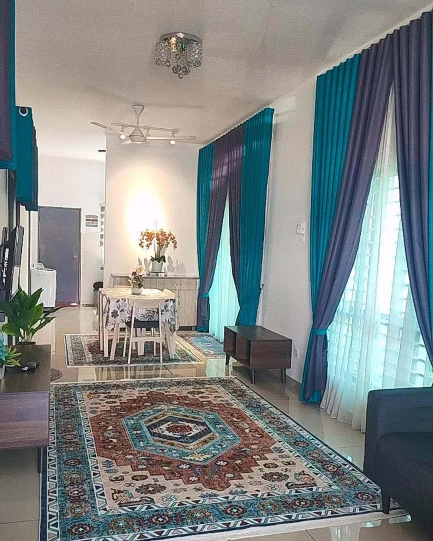 Aiman'S Rose Homestay Teluk Panglima Garang Kültér fotó